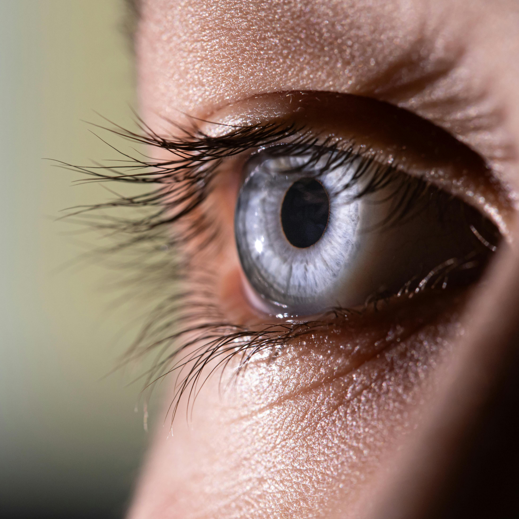 Betrayal Blindness: Why You Overlook Hurtful Behavior to Keep the Peace (And How to Start Seeing Clearly Again!)